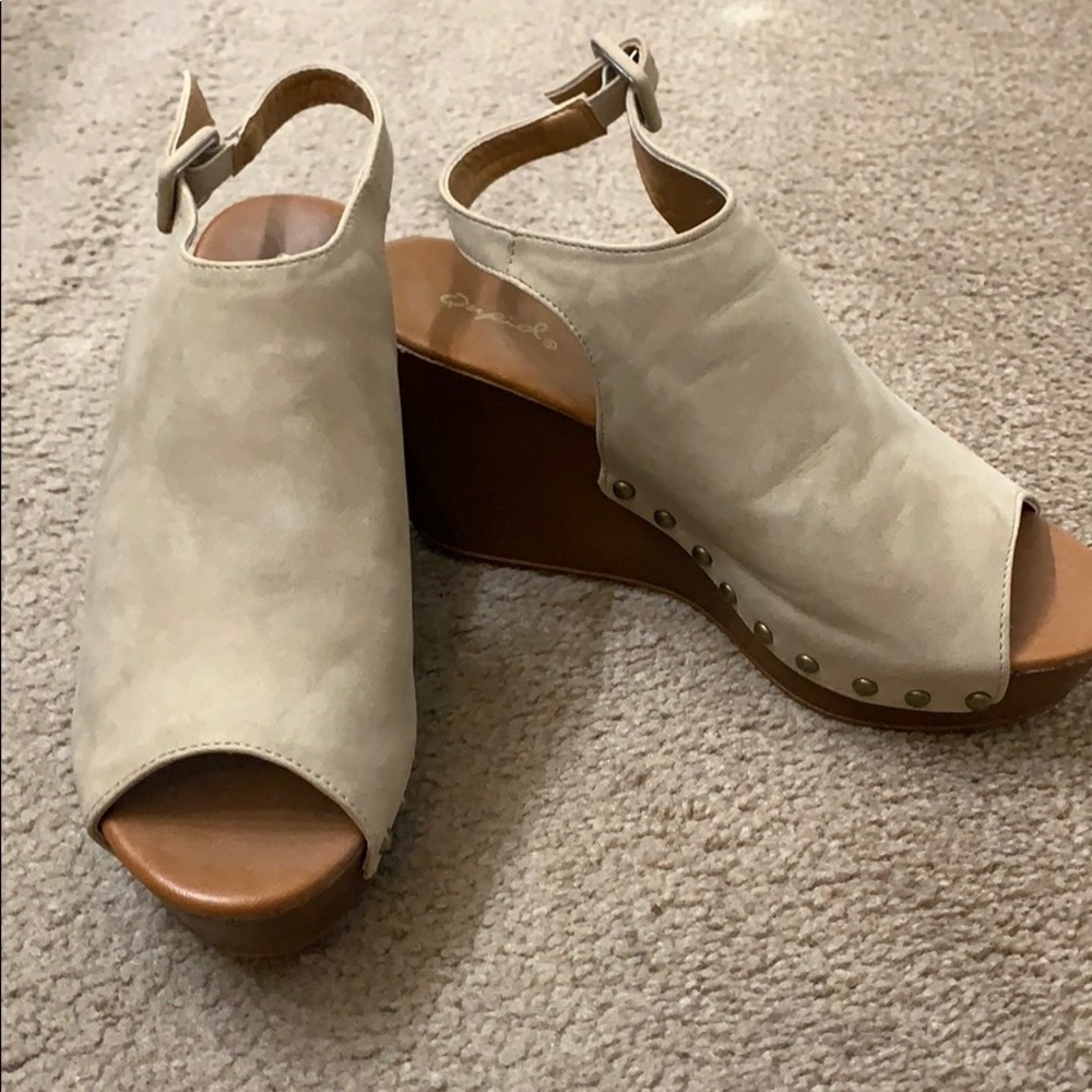Qupid Wedges